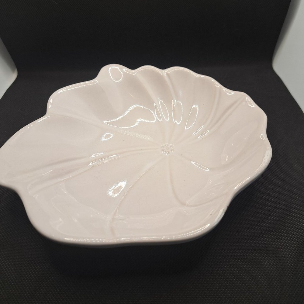 Beauceware Canada White Flower Pot / Bowl # 494